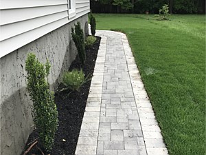 nicolock granite city 6x9 herringbone marble blend border rustico side walk walkway_1